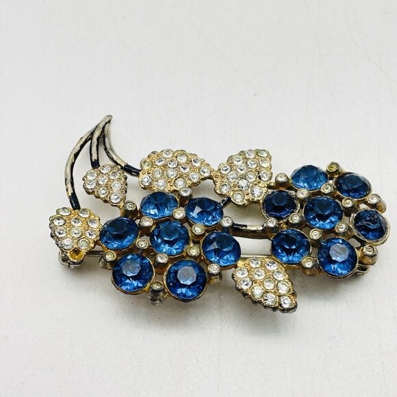 Vintage Double Flower Stem Pin Blue and Clear Rhinestones Gold Tone Floral READ - Picture 7 of 7